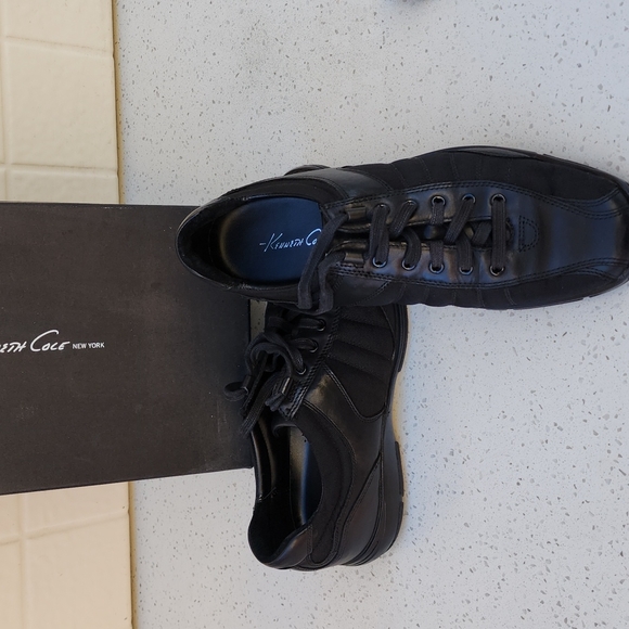 Shoes - Picture 7 of 7